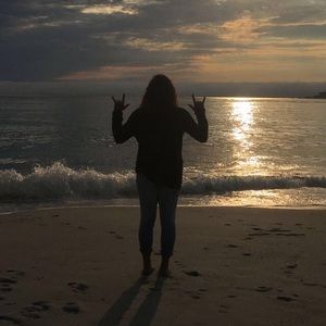 Meet your Posher, Anware